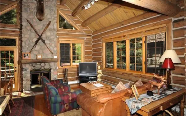 photo 2 of Lodges At Timbercreek West Vail Home