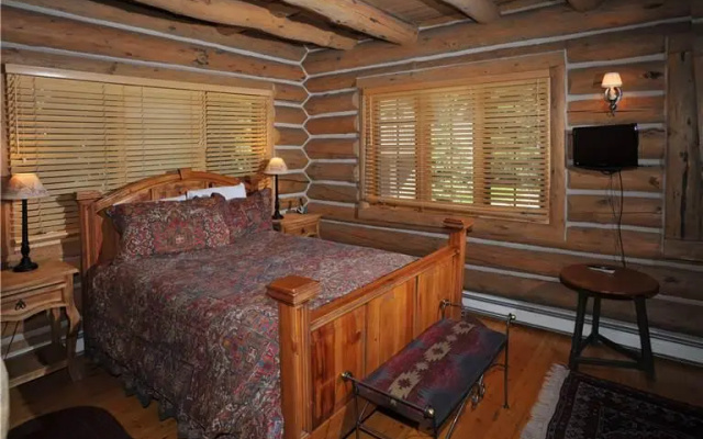 photo 3 of Lodges At Timbercreek West Vail Home