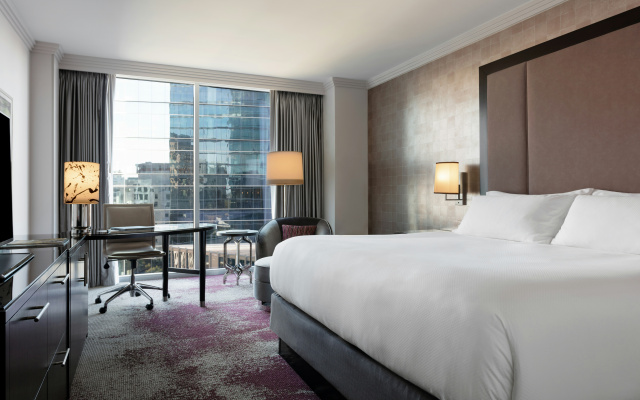 photo 4 of Loews Atlanta Hotel