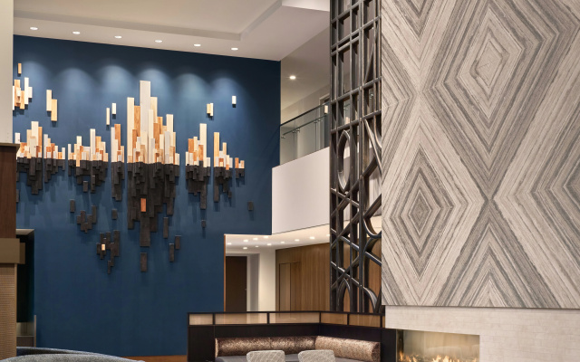 photo 2 of Loews Chicago Hotel