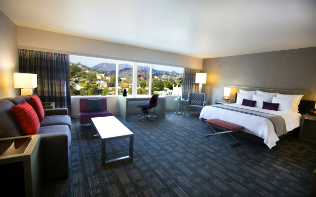 photo 5 of Loews Hollywood Hotel