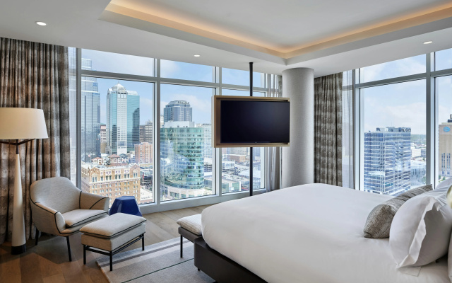 photo 3 of Loews Kansas City Hotel
