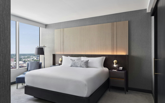 photo 5 of Loews Kansas City Hotel