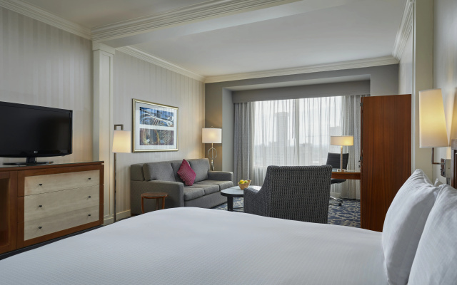 photo 4 of Loews New Orleans Hotel