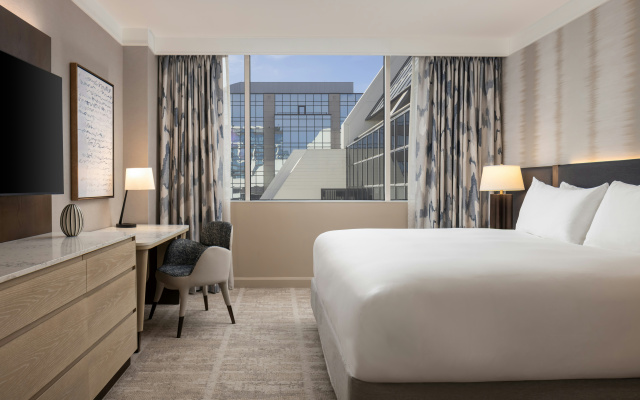 photo 3 of Loews Nashville Hotel at Vanderbilt Plaza