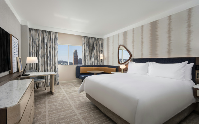 photo 4 of Loews Nashville Hotel at Vanderbilt Plaza