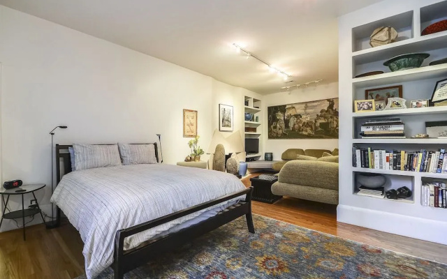 photo 4 of Newly Remodeled Loft In Lower Nob Hill 2 Bedroom Home by RedAwning