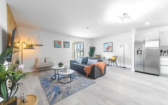 photo 3 of Lofts of Aventura