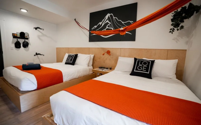 photo 2 of Loge Leavenworth Hotel