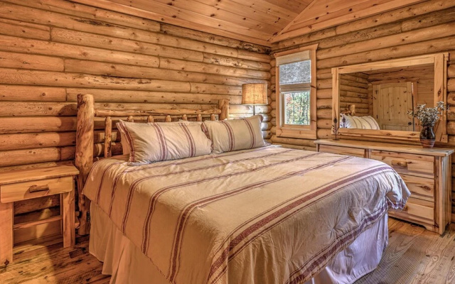 photo 4 of Log-off Lodge by Escape to Blue Ridge
