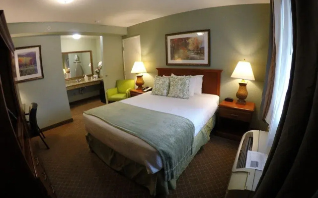 photo 5 of Loma Linda Inn