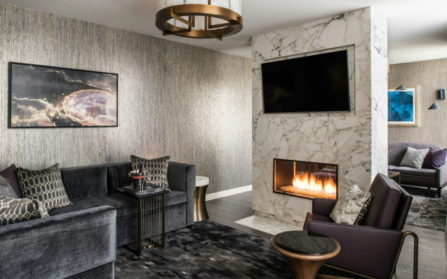 photo 4 of LondonHouse Chicago, Curio Collection by Hilton