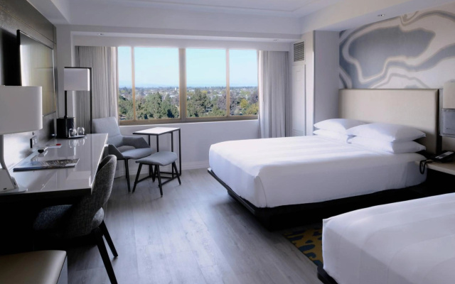 photo 4 of Long Beach Marriott
