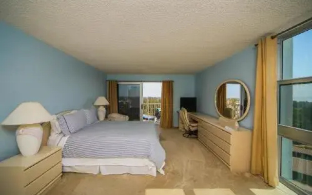 photo 2 of Longboat Key 47 - 2 Br Condo