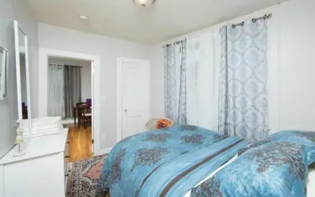 photo 3 of Longwood Medical one bed