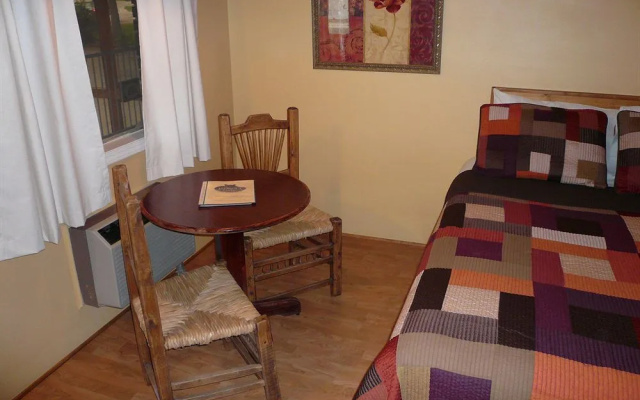 photo 5 of Lookout Lodge