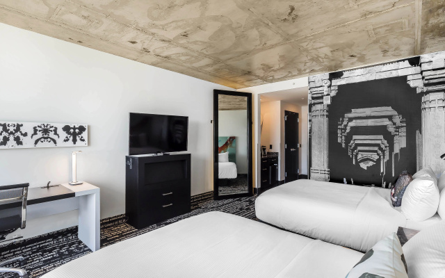 photo 2 of Lorenzo Hotel Dallas, Tapestry Collection by Hilton