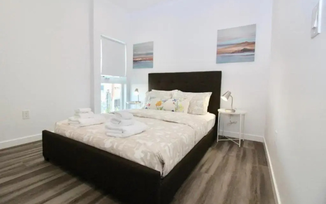 photo 4 of Los Angeles 3BR&3BT Villa Suites with Free Parking