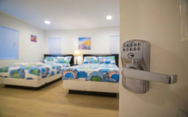 photo 3 of Los Angeles RoomRentals LAX