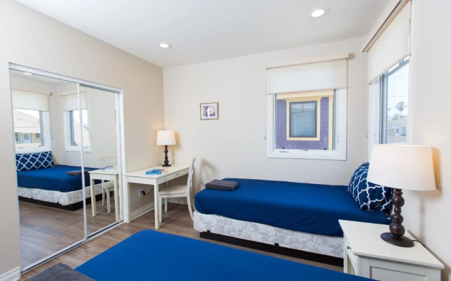 photo 3 of Los Angeles RoomRentals Harvard Heights