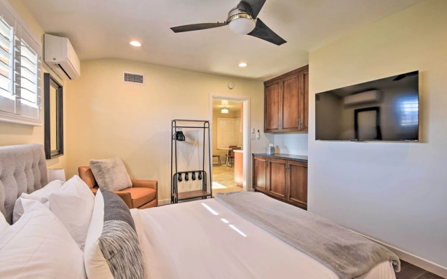 photo 2 of Los Angeles Suite ~ 12 Mi From Downtown!