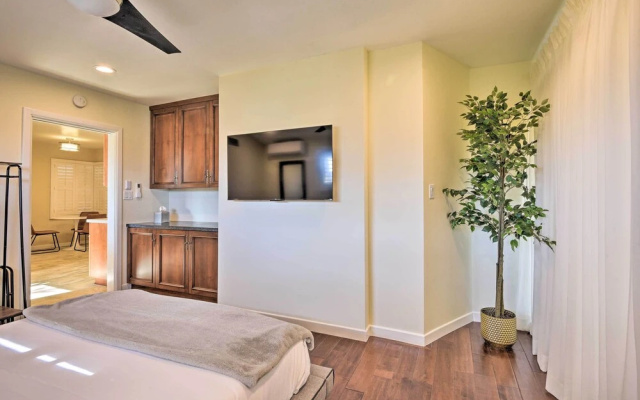 photo 4 of Los Angeles Suite ~ 12 Mi From Downtown!