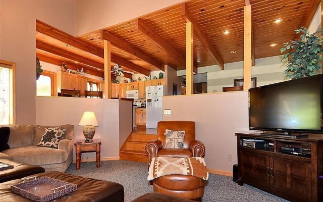 photo 2 of Lost River Lodge