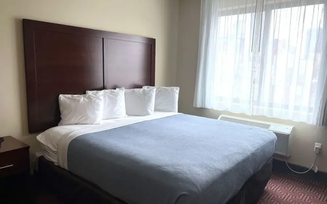 photo 5 of Lotus BLU Inn & Suites