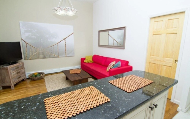 photo 3 of Lovely 1 BR on Gramercy