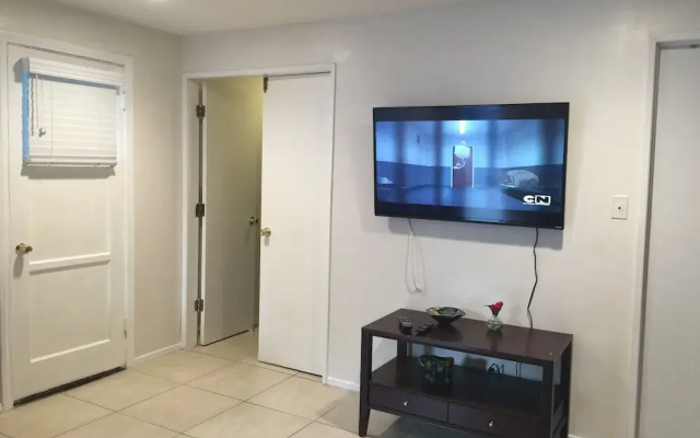 photo 5 of Lovely 1-Bedroom Home with Pool