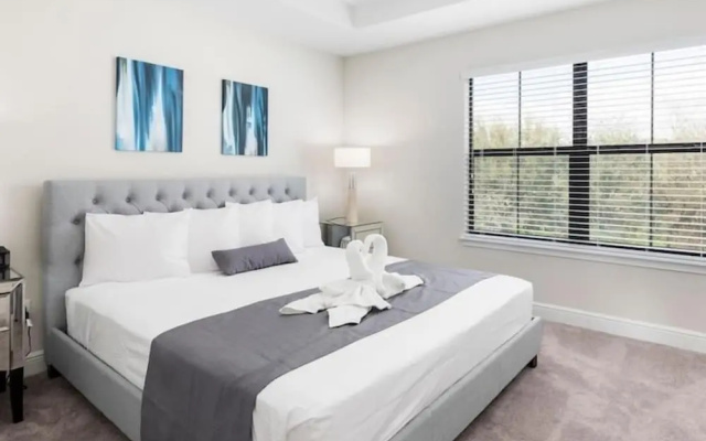 photo 2 of Lovely 2 Bed 2 Bath Town Home-2sltth1 2 Bedroom Townhouse by RedAwning