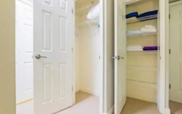 photo 3 of Lovely 2 Bedroom 2 Bathroom Apartment in the Nation s Capital 4 Guests
