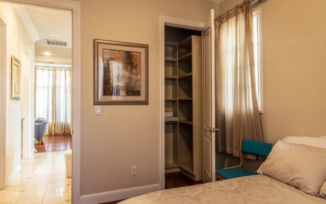 photo 4 of Lovely 2-bedroom in Cupertino