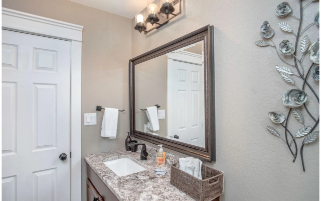 photo 4 of Lovely 3 BR Home Only 9 Minutes From Downtown