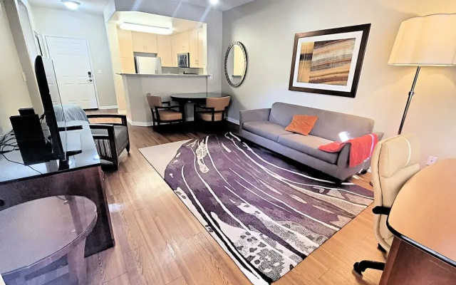 photo 5 of Lovely Apartments at Fullerton