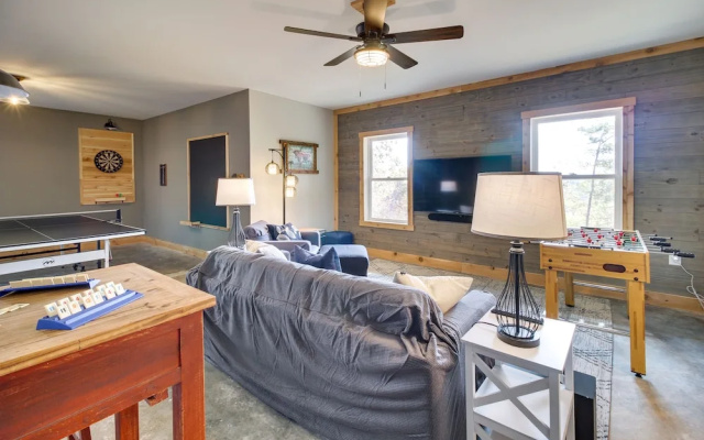 photo 3 of Lovely Ellijay Cottage w/ Hot Tub & Mountain Views
