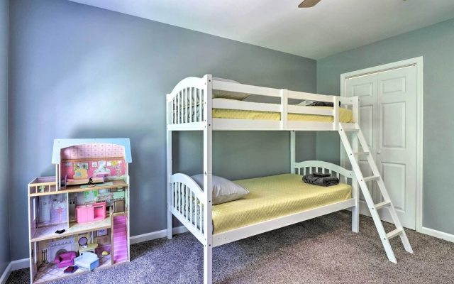 photo 3 of Creekside Brevard Home < 1 Mi to Downtown!