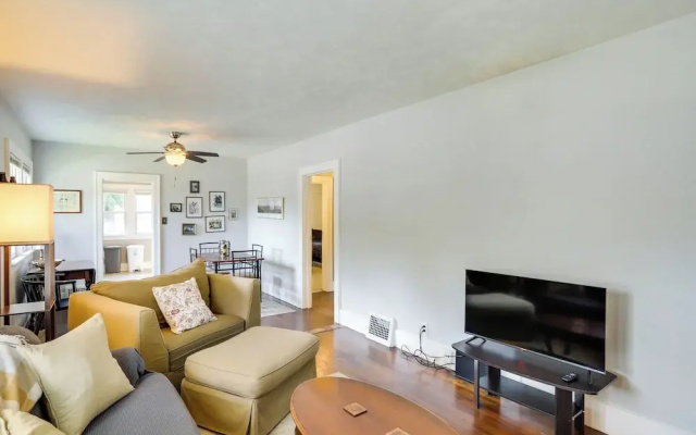 photo 2 of Lovely Home in South Bend: Walk to Notre Dame!