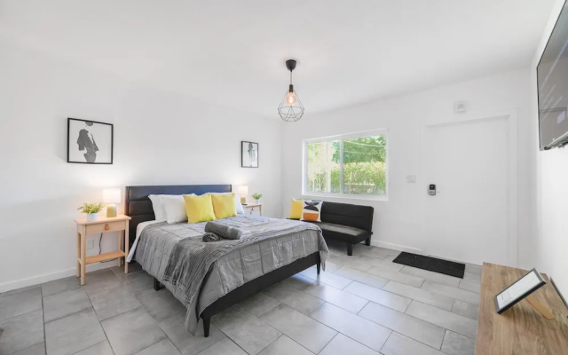 photo 2 of Lovely Studio 15 min from the beach