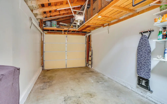 photo 4 of Lovely Tustin Home w/ Outdoor Kitchen: 3 Mi to Zoo