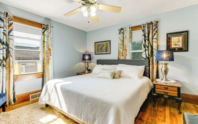 photo 4 of Lovely Waynesville Home w/ Yard: Pet Friendly