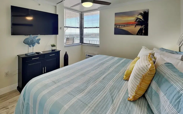 photo 3 of Lovers Key Beach Club 202