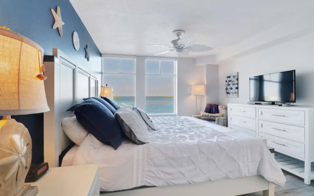photo 4 of Lovers Key Resort 504