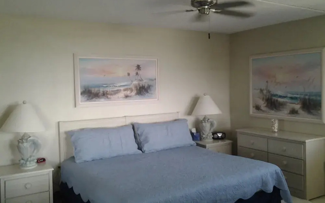 photo 2 of Lovers Key Beach Club by Lovers Key Vacations