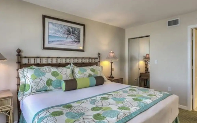 photo 5 of Lovers Key Resort Suite 2