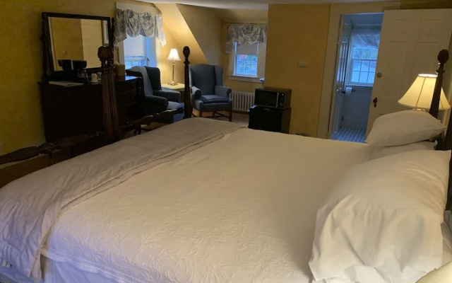 photo 5 of Lovett's Inn and Restaurant