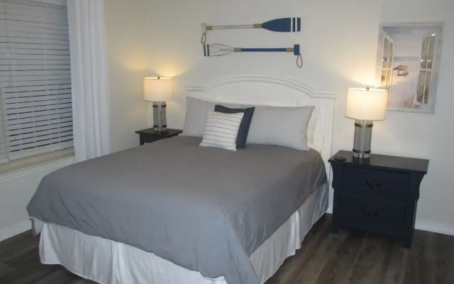 photo 4 of Lower Level Vacation Condo  B-2 with Dock Access by RedAwning