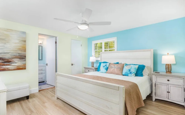 photo 5 of Lulu's Crescent Cottage #2