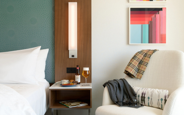 photo 4 of LUMA Hotel San Francisco