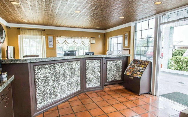 photo 2 of Econo Lodge Cocoa Beach - near the Port
